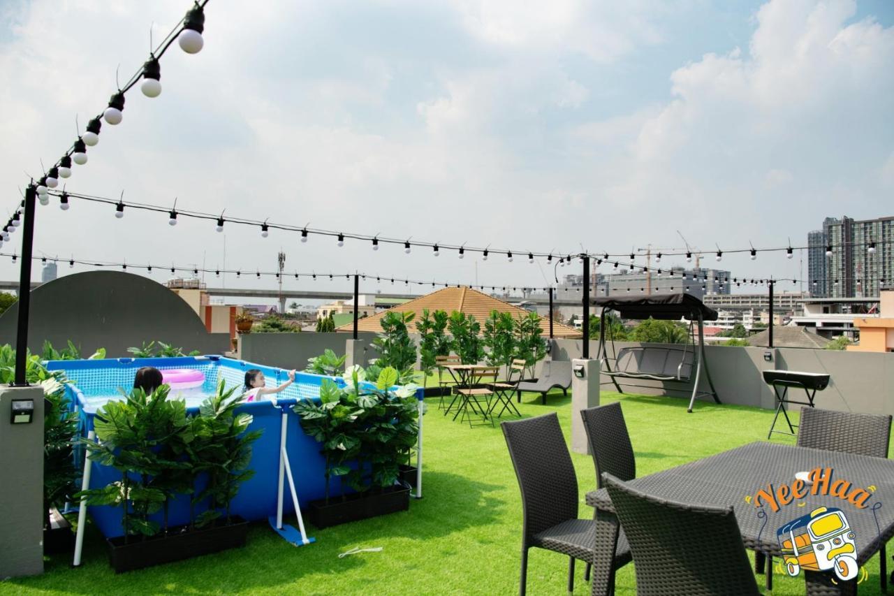 Yeehaa Bangsue Aparthotel Bangkok Exterior photo